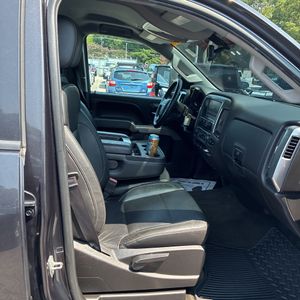 2015 Chevrolet SILVERADO 2500HD LT — миниатюра 31
