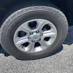 2021 Toyota 4RUNNER SR5 — миниатюра 16