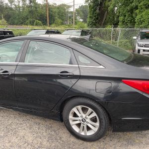 2011 Hyundai SONATA GLS — фото 6