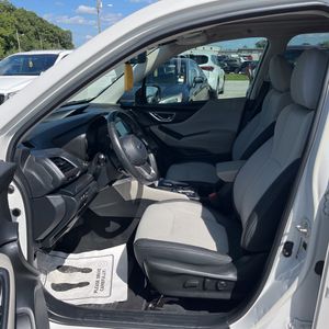 صورة 32 لـ 2021 Subaru FORESTER PREMIUM
