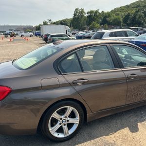 2013 BMW 320I XDRIVE — фото 9