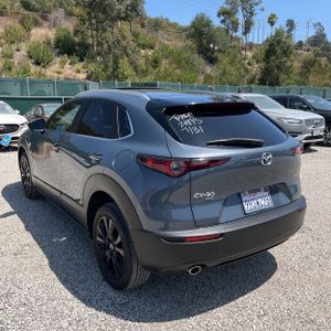 صورة 5 لـ 2023 Mazda CX-30 CARBON EDITION