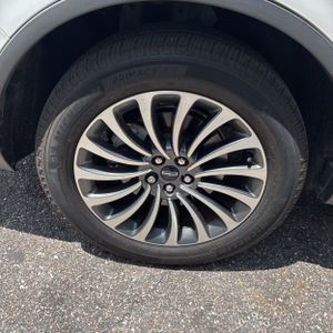صورة مصغرة 19 لـ 2022 Lincoln AVIATOR STANDARD
