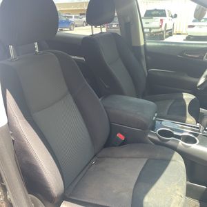2017 Nissan PATHFINDER SV 缩略图 33