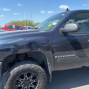 CHEVROLET SILVERADO 1500 LT1 - 2