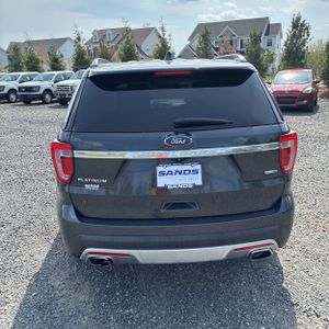 FORD EXPLORER PLATINUM - 7