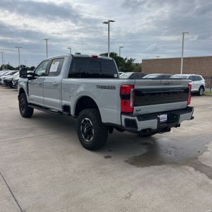 FORD F-250 SUPER DUTY PLATINUM - 4