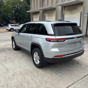 صورة 5 لـ 2024 JEEP GRAND CHEROKEE LAREDO
