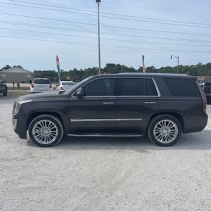 CADILLAC ESCALADE PREMIUM LUXURY - 3