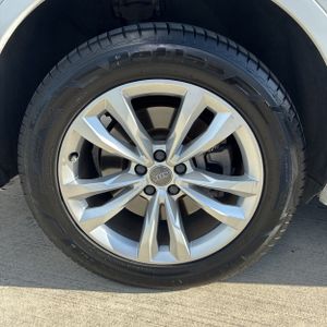 2019 AUDI Q7 45 PREMIUM 缩略图 19