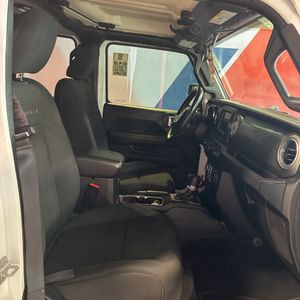 2019 JEEP WRANGLER UNLIMITED SAHARA — фото 33