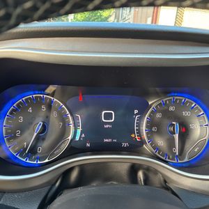 صورة 39 لـ 2025 Chrysler PACIFICA SELECT