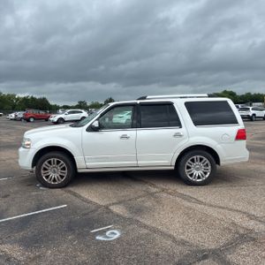 LINCOLN NAVIGATOR BASE - 3