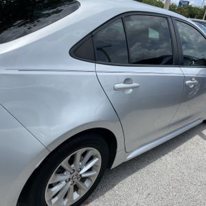 صورة 9 لـ 2021 Toyota COROLLA LE