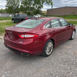 FORD FUSION SE - 8