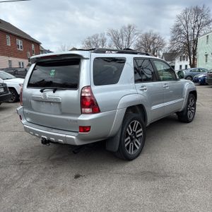TOYOTA 4RUNNER - 8