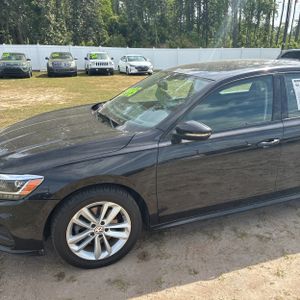 VOLKSWAGEN PASSAT S - 2