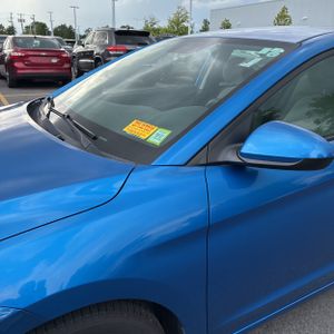 2017 Hyundai ELANTRA SE — фото 2