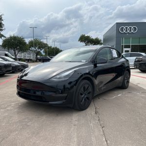TESLA MODEL Y LONG RANGE - 1