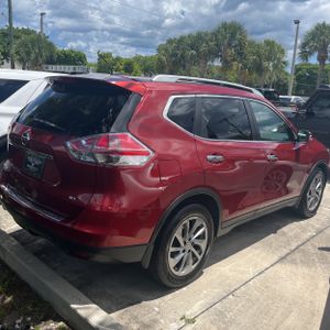 2015 Nissan ROGUE SL — фото 7