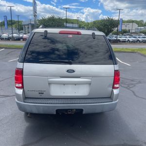 FORD EXPLORER XLT - 7
