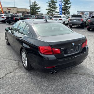 BMW 528I XDRIVE - 4