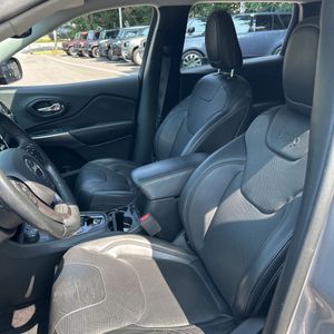 2019 JEEP CHEROKEE LIMITED — миниатюра 32