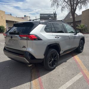 TOYOTA RAV4 - 8