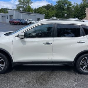 صورة 4 لـ 2019 Nissan ROGUE SV