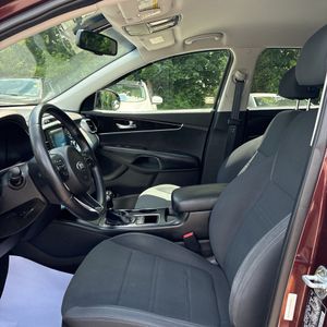 صورة مصغرة 32 لـ 2018 KIA SORENTO LX