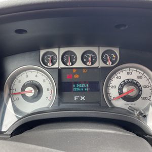 2010 FORD F-150 FX4 — миниатюра 38