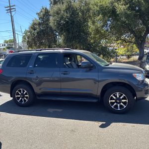 2012 Toyota SEQUOIA SR5 — фото 10