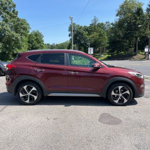 صورة 10 لـ 2017 Hyundai TUCSON LIMITED