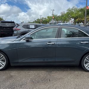 CADILLAC CT4 PREMIUM LUXURY - 4