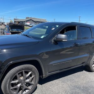 JEEP GRAND CHEROKEE - 2