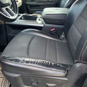 2013 RAM 1500 SPORT 照片 56
