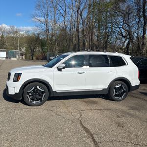 KIA TELLURIDE S - 3