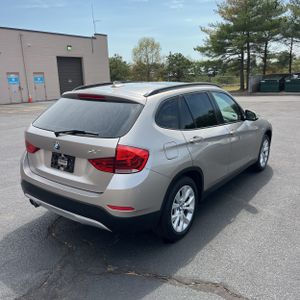 BMW X1 XDRIVE28I - 8