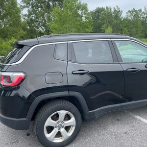 صورة 9 لـ 2018 JEEP COMPASS LATITUDE