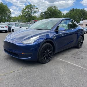 TESLA MODEL Y LONG RANGE - 1