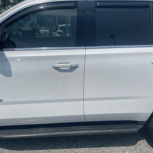 2019 Chevrolet TAHOE LT — фото 4