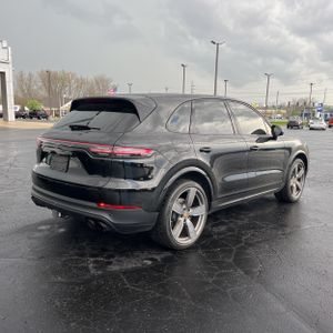 PORSCHE CAYENNE - 8