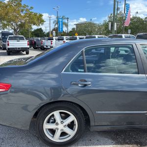 HONDA ACCORD EX W/LEATHER - 9