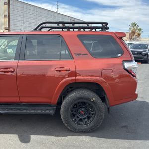 TOYOTA 4RUNNER - 6