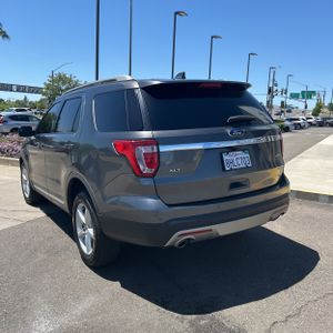 FORD EXPLORER XLT - 5