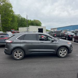 FORD EDGE SEL - 6