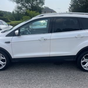 2019 FORD ESCAPE TITANIUM 照片 3