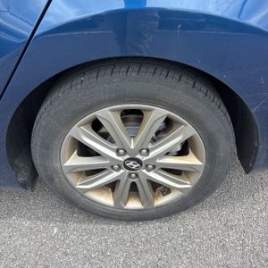 2015 Hyundai ELANTRA SE — миниатюра 18