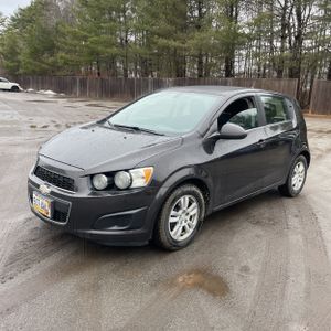 CHEVROLET SONIC LT AUTO - 1