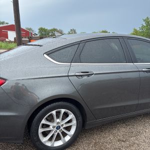 FORD FUSION SE - 9